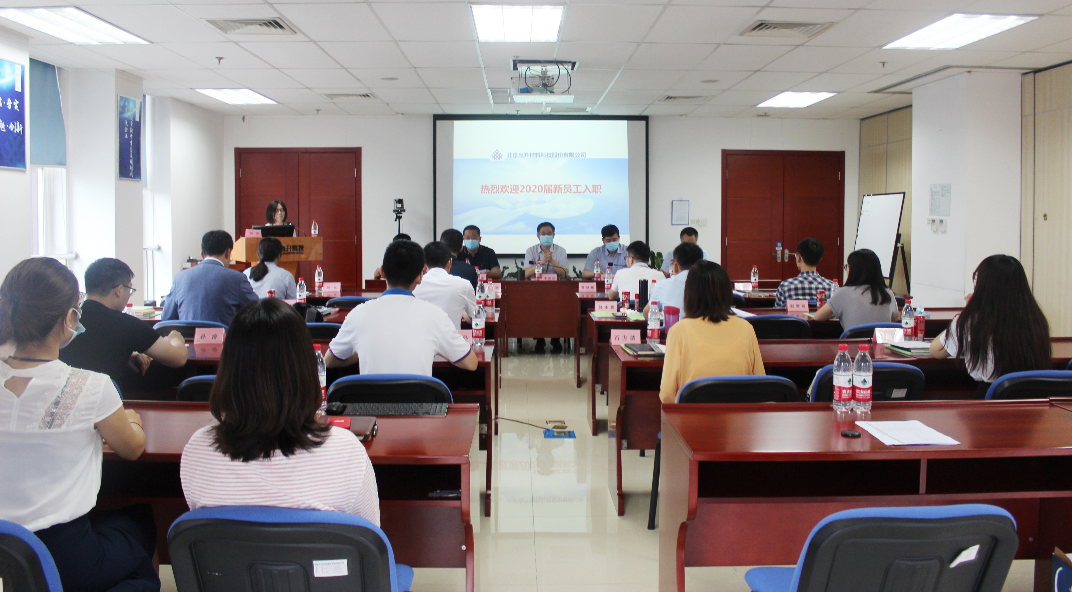 pg���d-pg���d�ٷ���-pg���d���b2025���°�V2.7.77-2265��׿�W(w��ng)