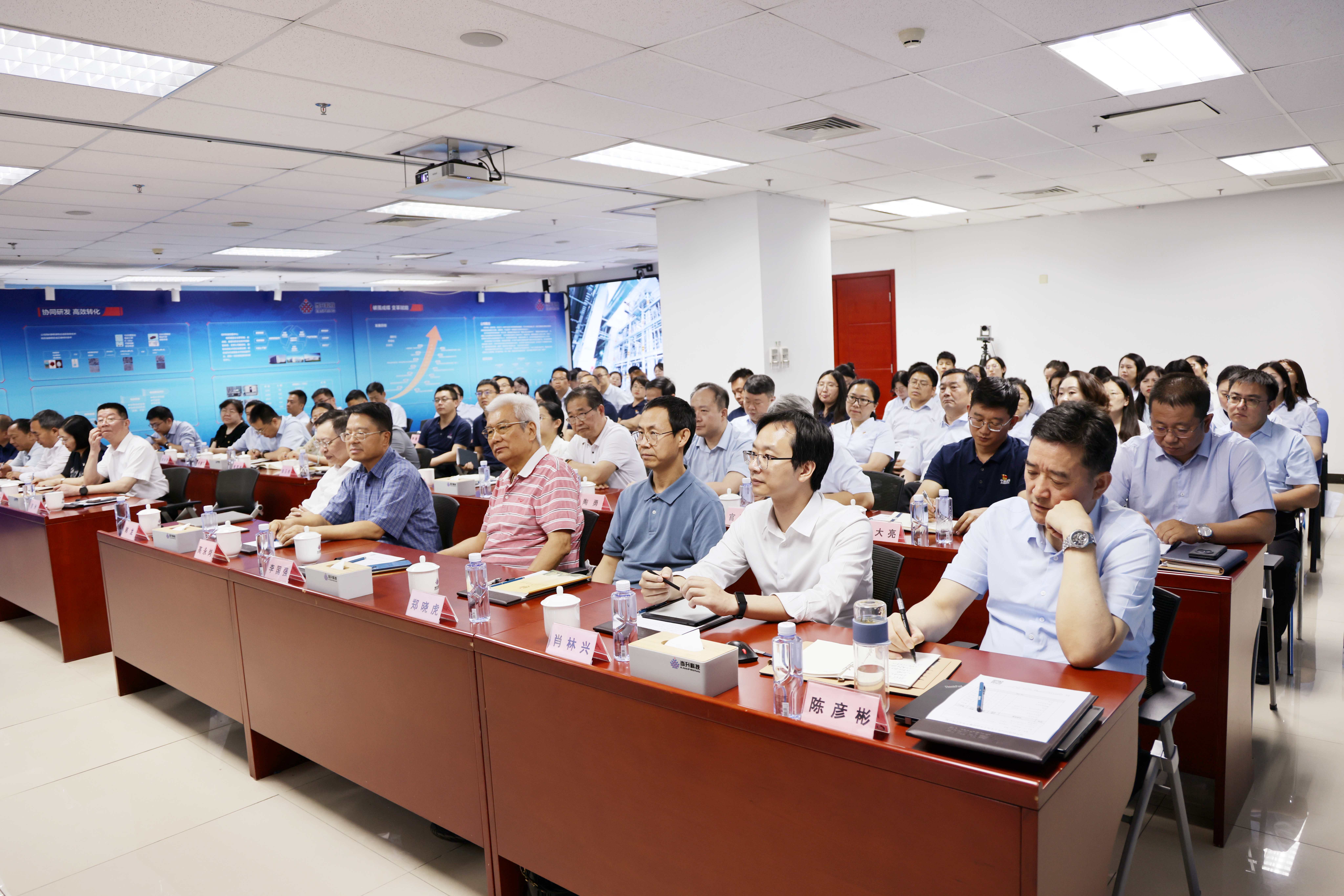 pg���d-pg���d�ٷ���-pg���d���b2025���°�V2.7.77-2265��׿�W(w��ng)